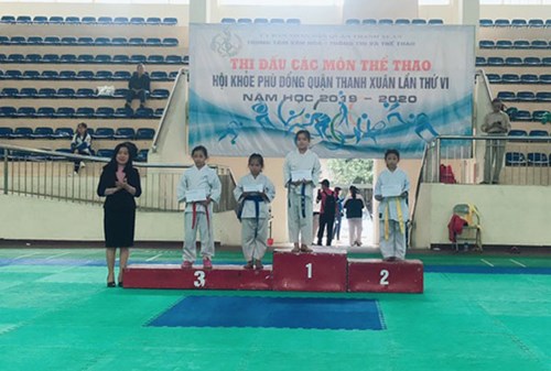 Chúc mừng đội tuyển KARATEDO Trường Tiểu Học Thanh Xuân Bắc đã đạt nhiều thành tích cao trong nội dung thi đấu Karatedo tại Hội Khỏe Phù Đổng Cấp Quận năm học 2019 - 2020